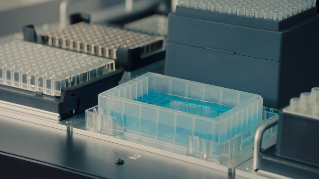  Opentrons Flex 與傳統(tǒng)手動(dòng)操作相比效率有多高？